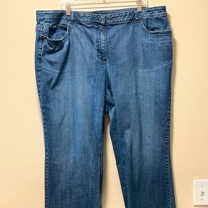 INC ~ Comfy & Flattering Boot Cut jeans